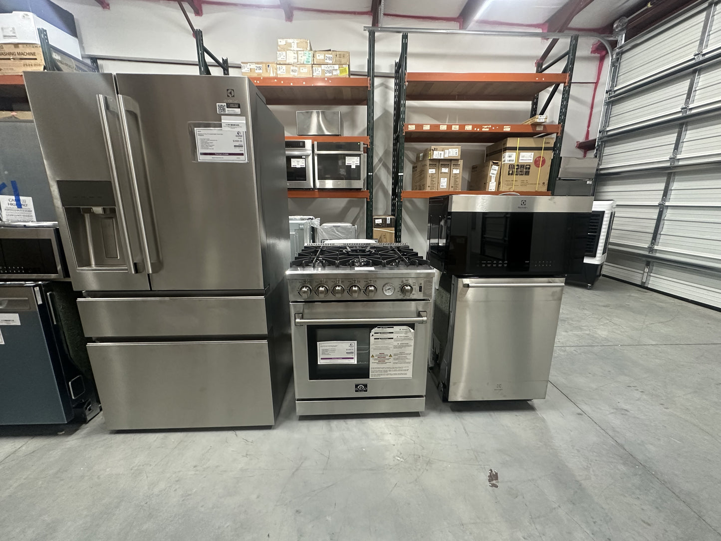 Electrolux Package For Homeowner Stainless Steel French Door Fridge Gas Forno Range