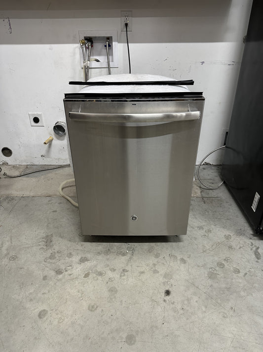 Pre Owned GE Dishwasher GDT655SSJ2SSPO Pre-Owned Appliances
