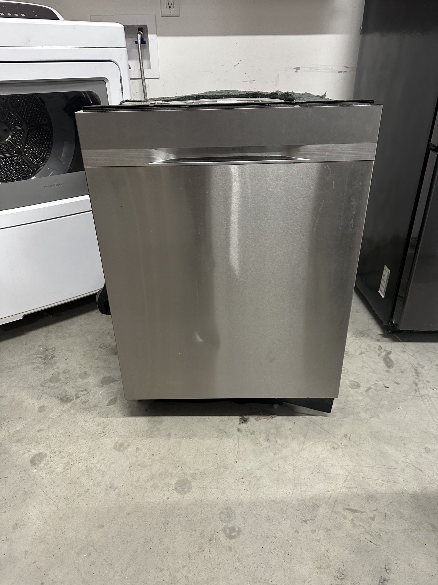 Pre Owned Samsung Dishwasher DW80R5060USPO Pre-Owned Appliance